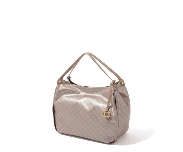 ソフティ ショルダーバッグ 大