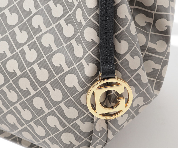 ソフティ ショルダーバッグ 小 詳細画像 ベージュブラック 7